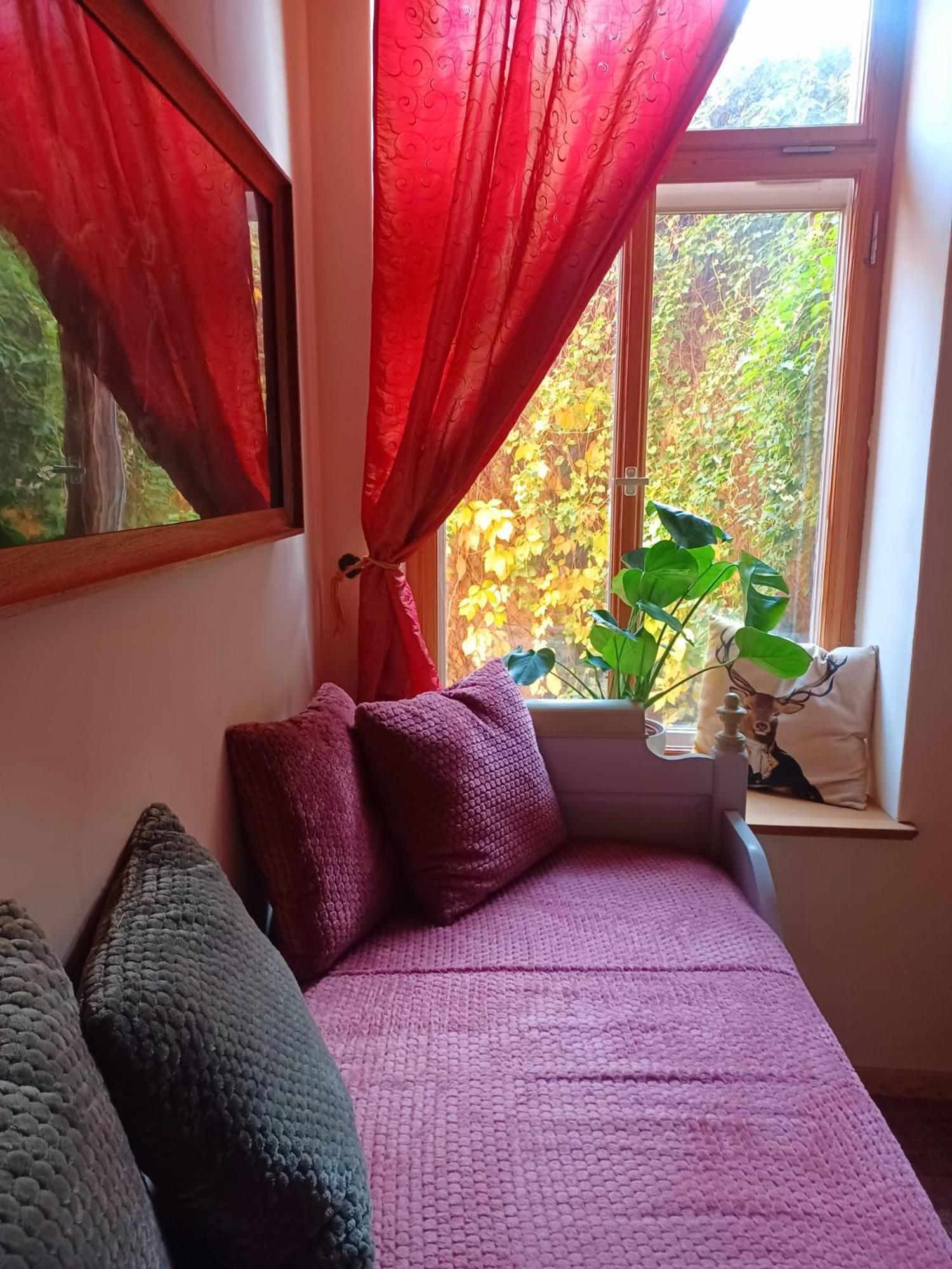 Ferienwohnung Antik Гота Екстериор снимка