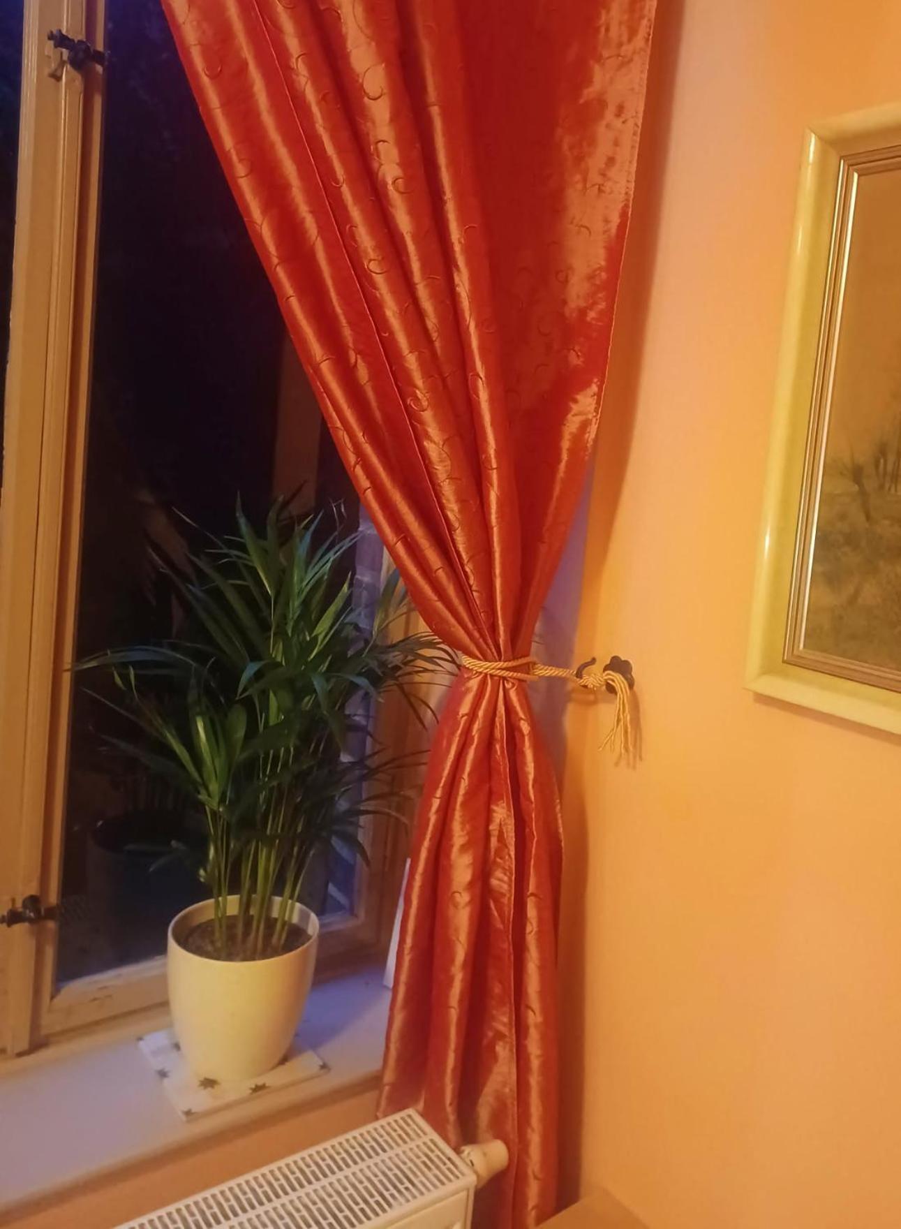 Ferienwohnung Antik Гота Екстериор снимка