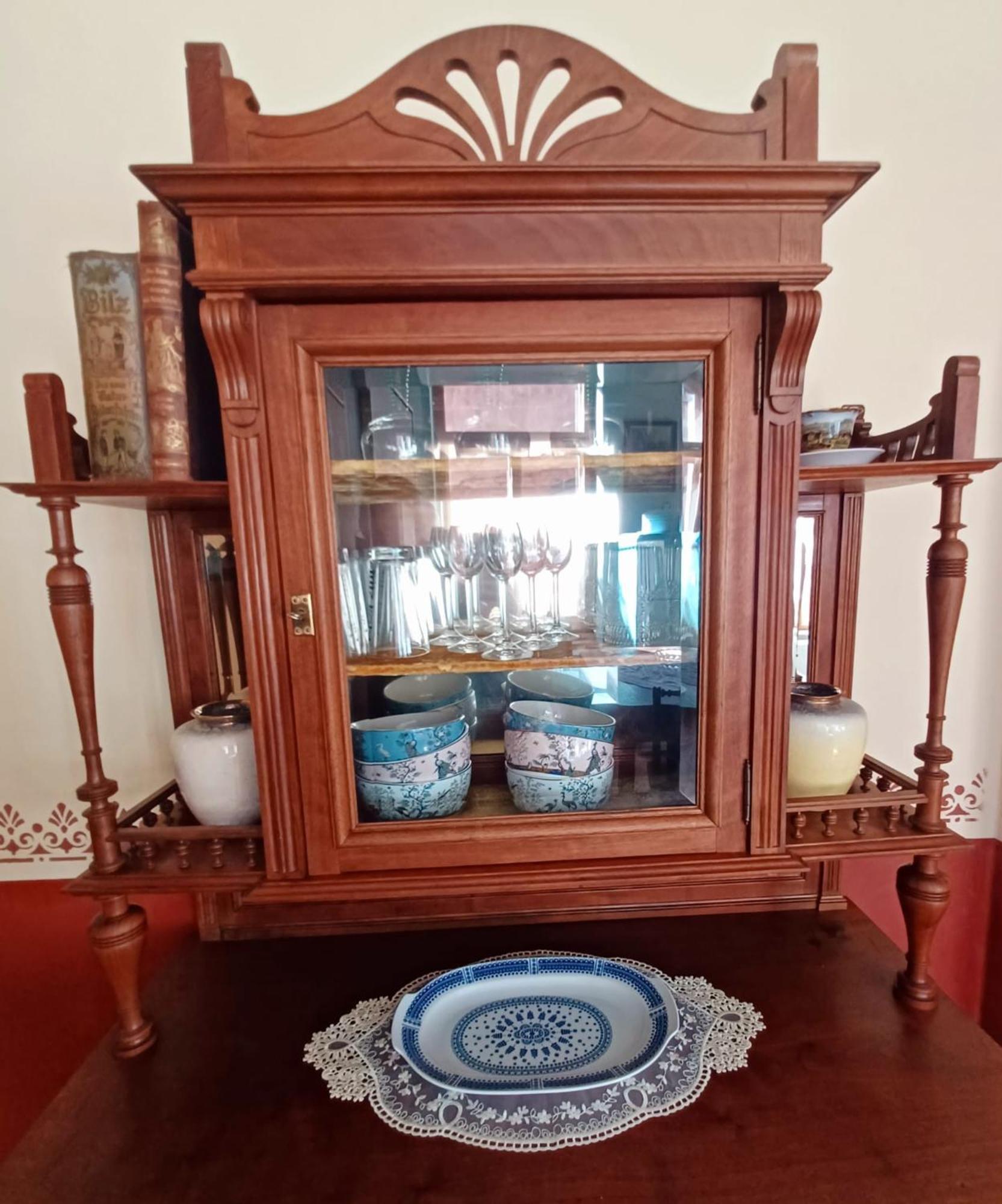 Ferienwohnung Antik Гота Екстериор снимка