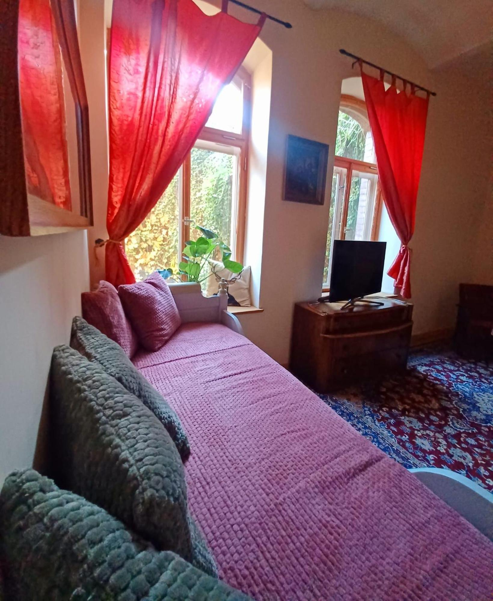Ferienwohnung Antik Гота Екстериор снимка