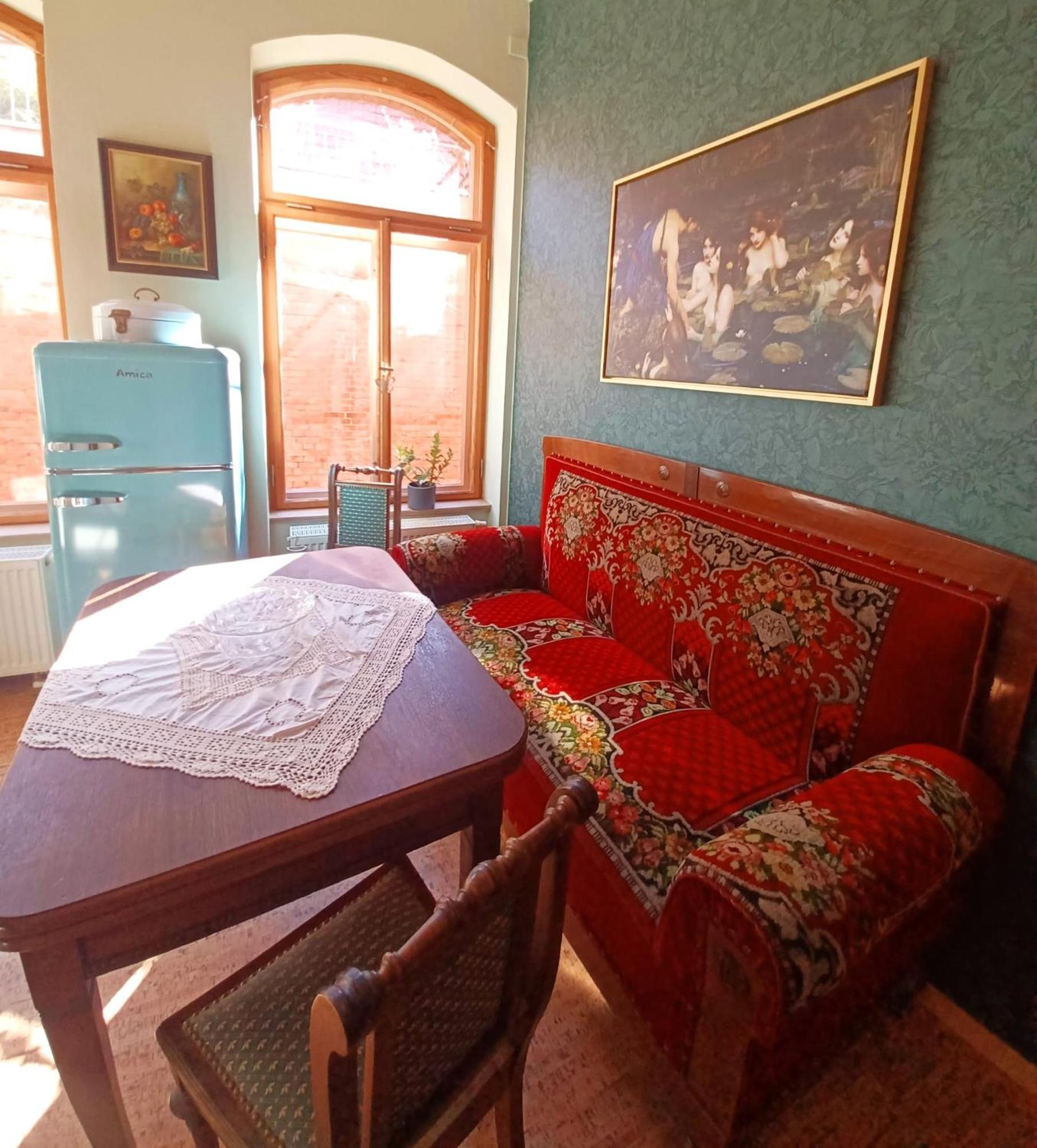 Ferienwohnung Antik Гота Екстериор снимка