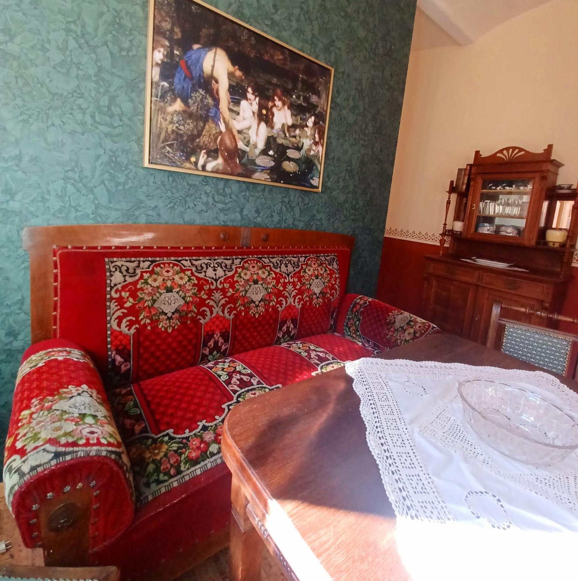 Ferienwohnung Antik Гота Екстериор снимка