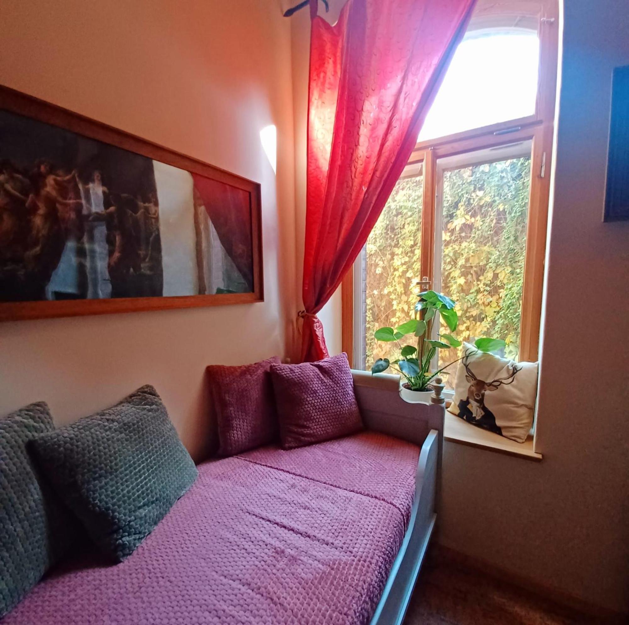 Ferienwohnung Antik Гота Екстериор снимка